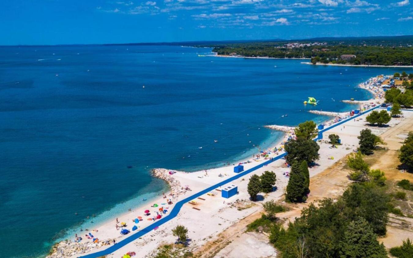 Caramel Comforts With Sea View In Stinjan Only 300 Meters From The Beach PUY Exterior foto