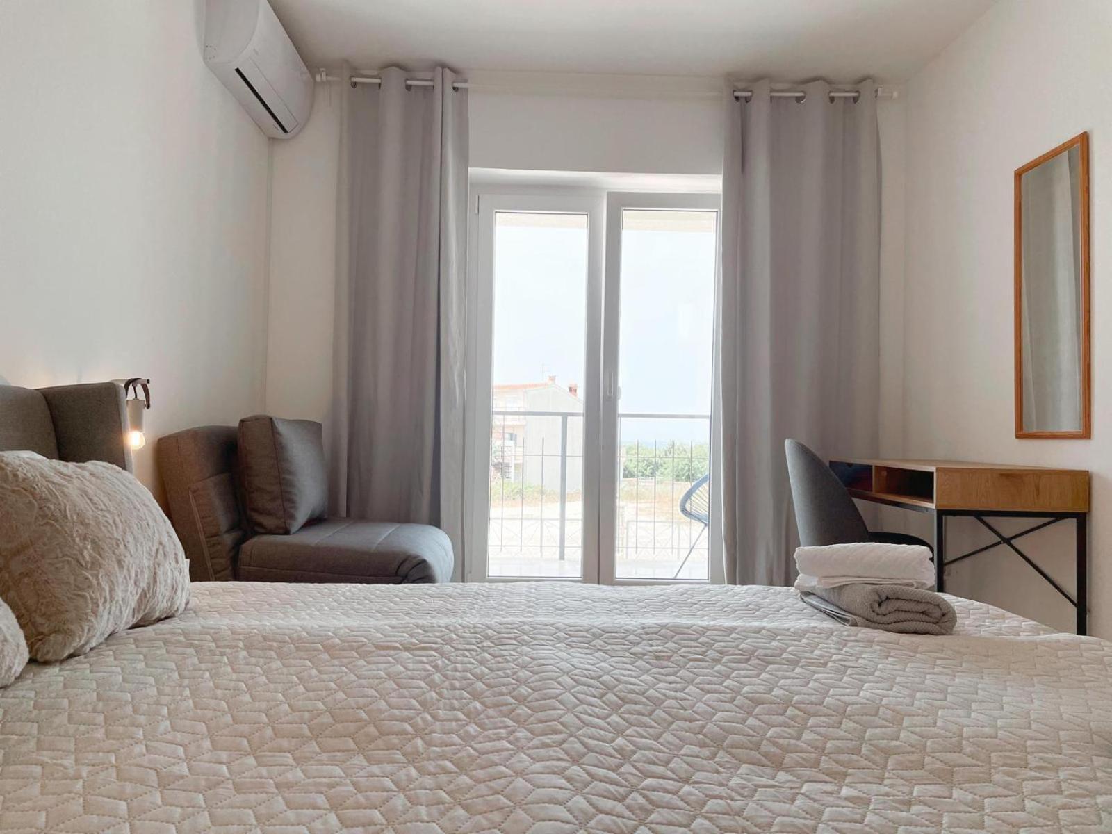 Caramel Comforts With Sea View In Stinjan Only 300 Meters From The Beach PUY Exterior foto