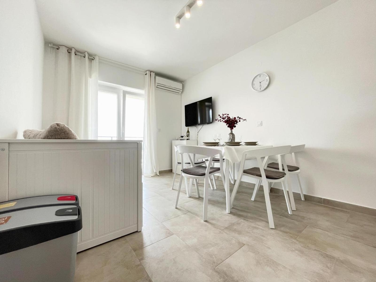 Caramel Comforts With Sea View In Stinjan Only 300 Meters From The Beach PUY Exterior foto